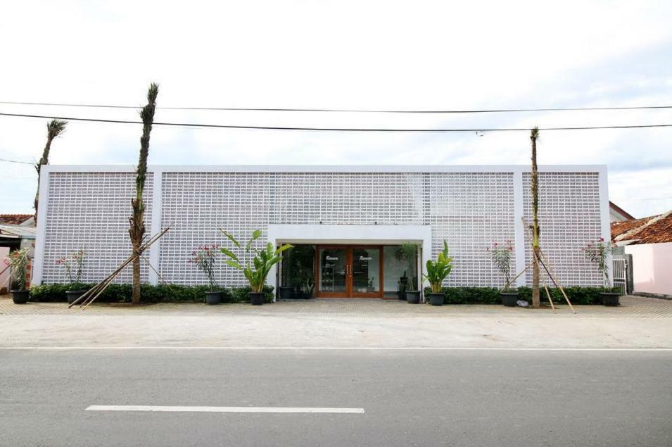 โรงแรมราเรม บันดาร์ ลัมปุง ภายนอก รูปภาพ